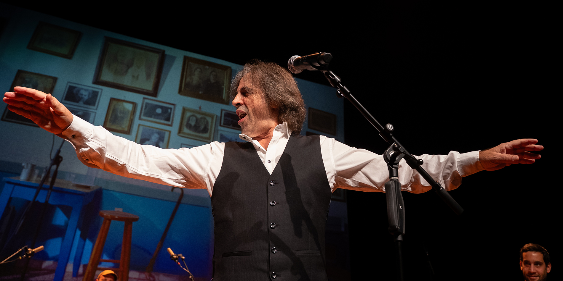 Schneemann & Friends – A Tribute to Theodorakis