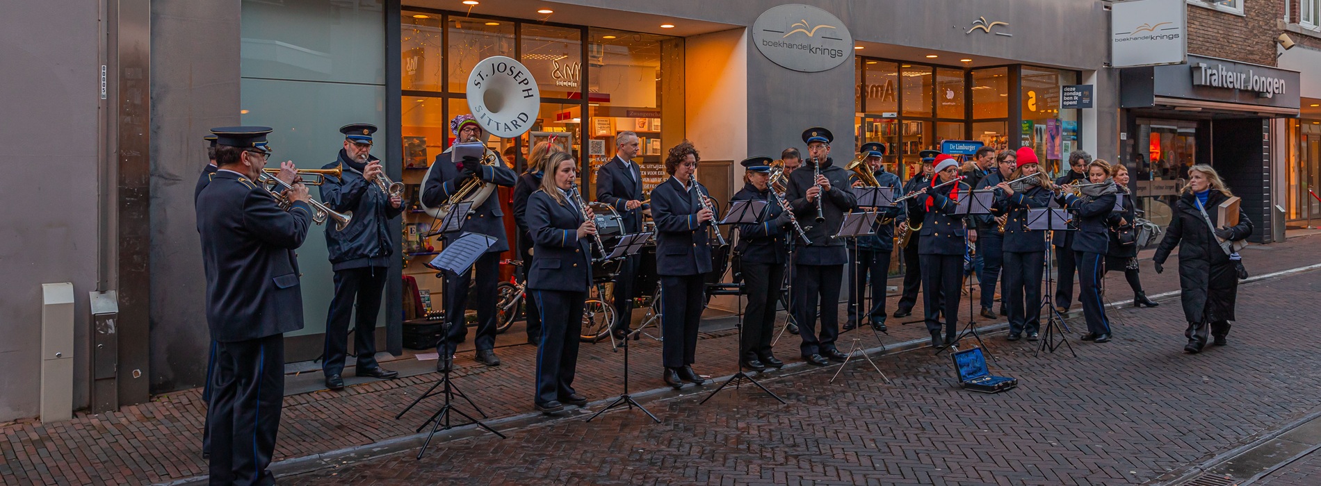 Muziek in de Sittardse Kerststraatjes op 22 december