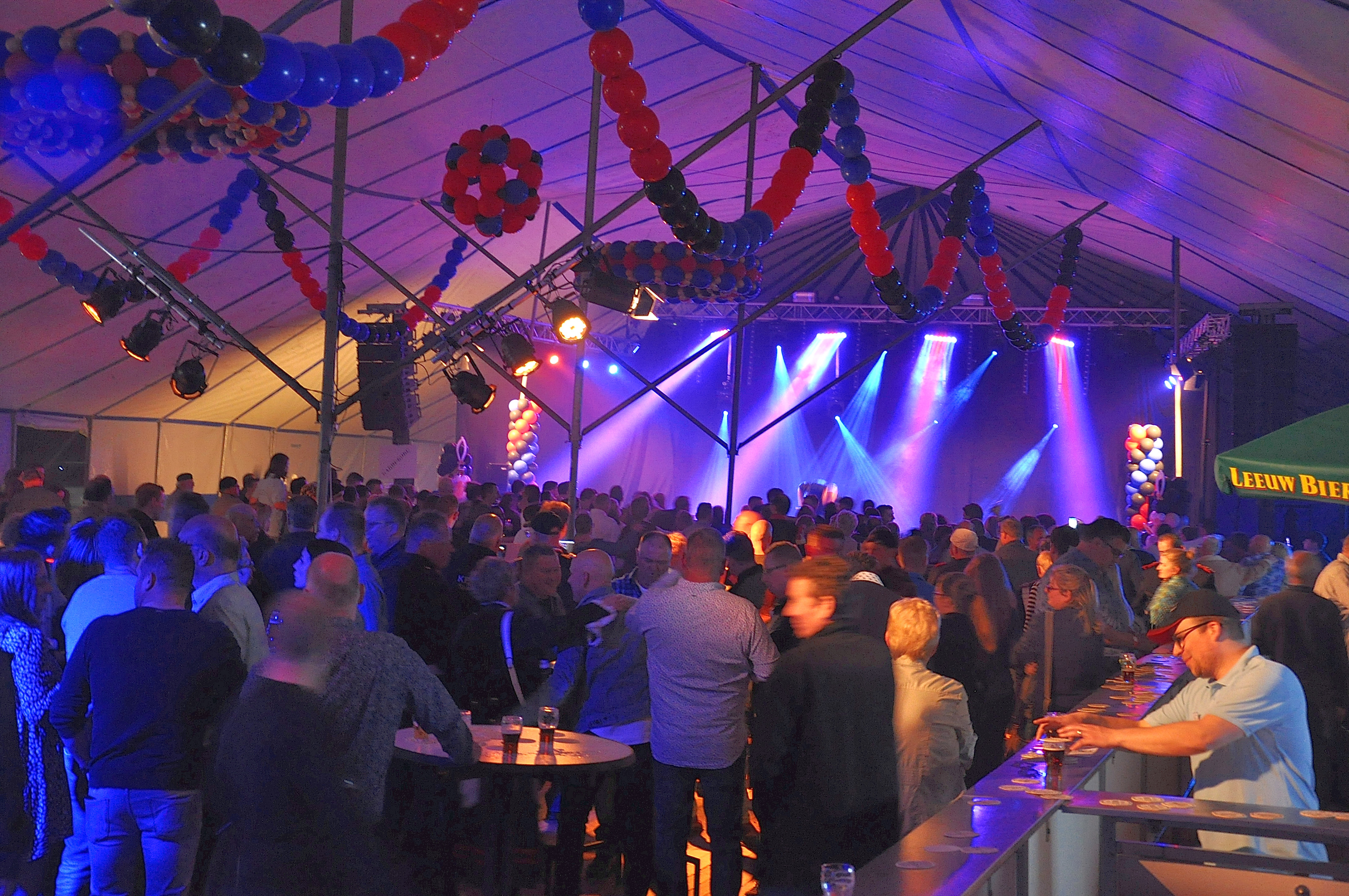 Feest 5-daagse Sjpas in sjpaubik