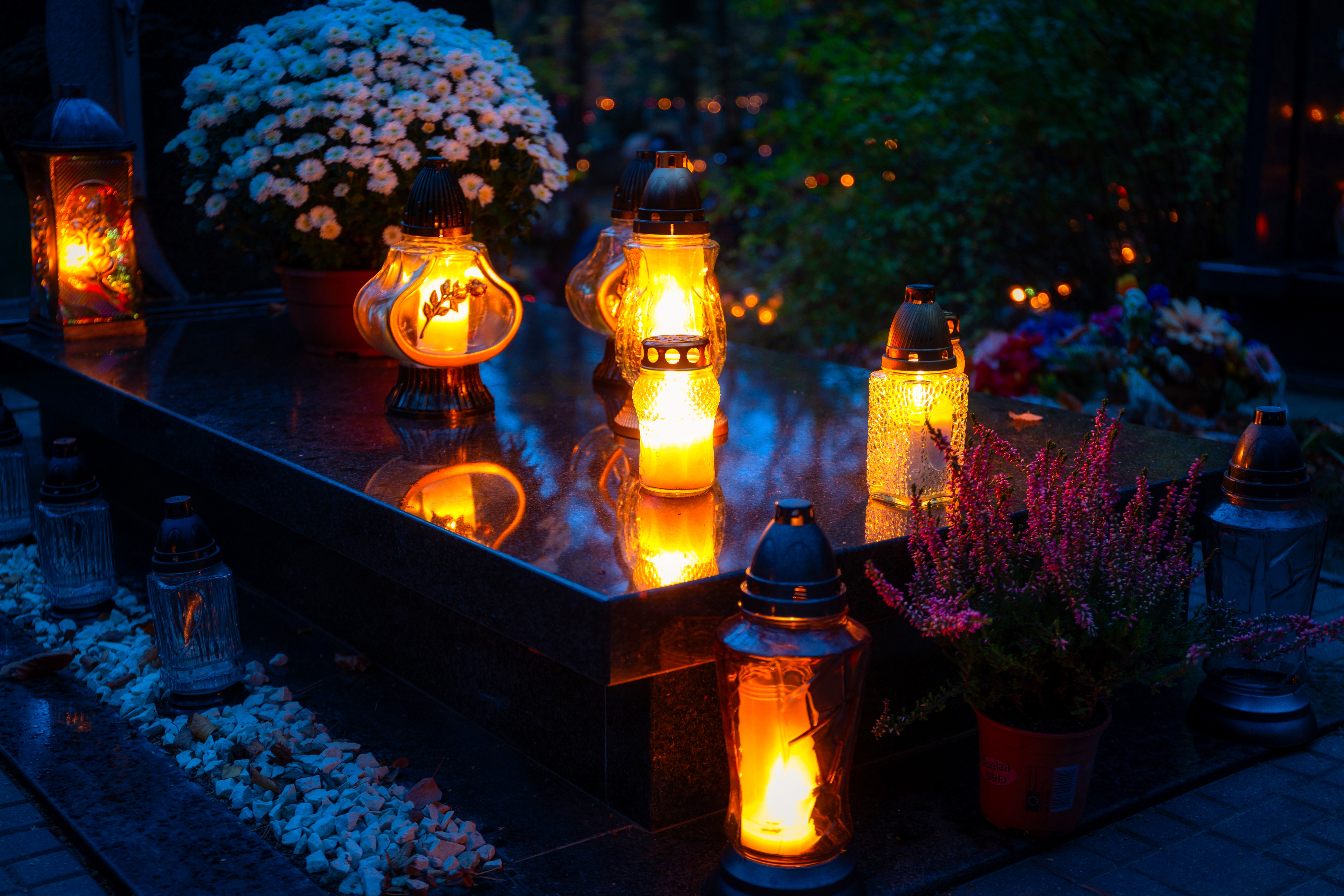 Kaarsjesavond Begraafplaats Akerstraat Heerlen