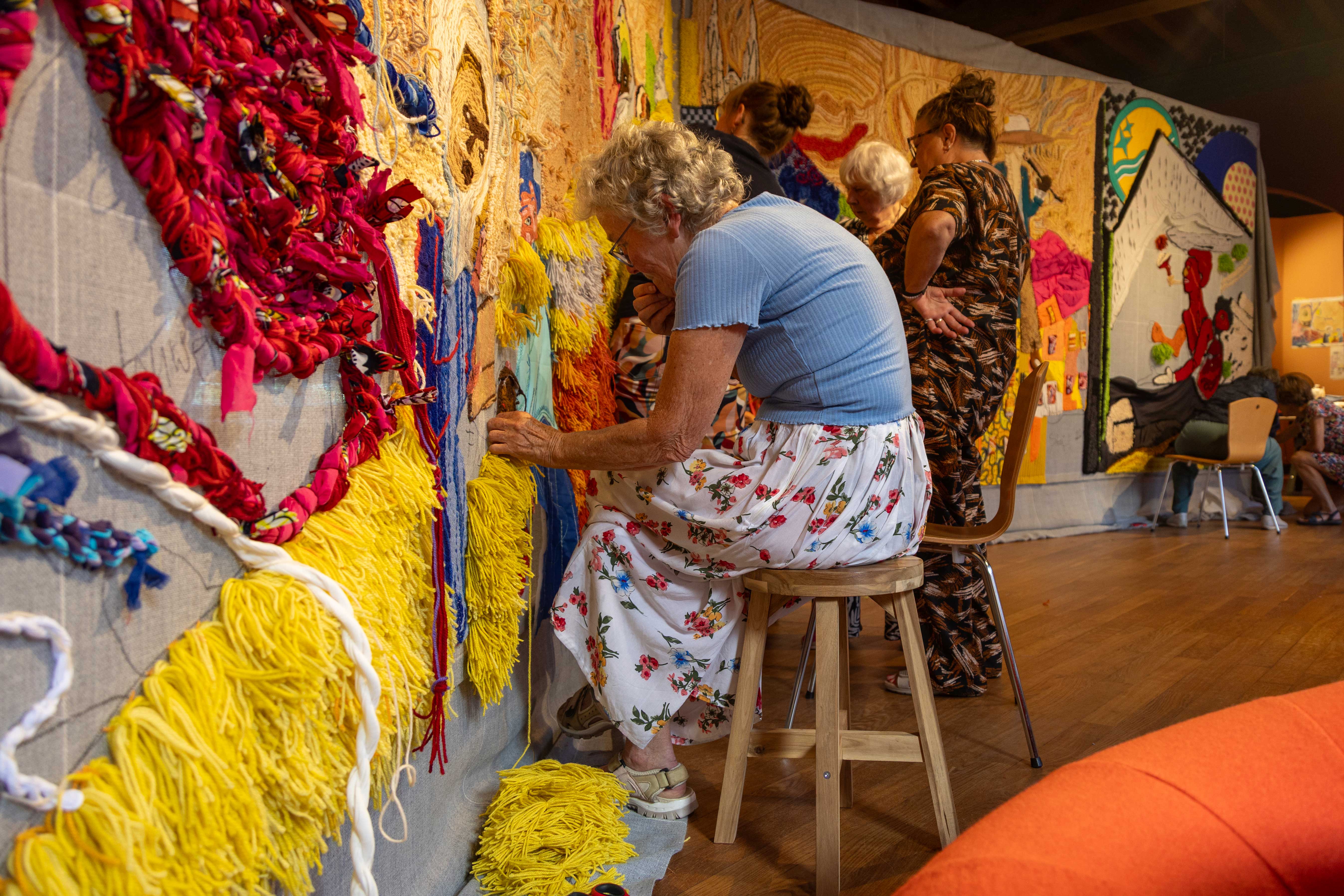 Werk mee aan een uniek monumentaal wandkleed!